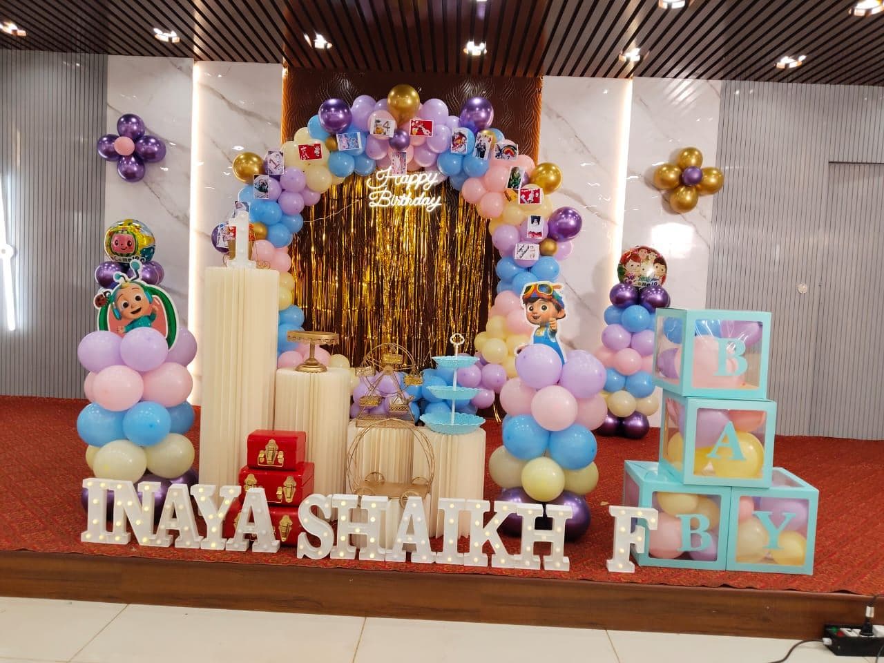 Neon Light Ring Birthday Setup